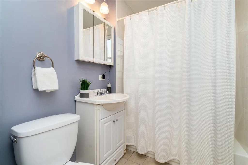 2 bed, 1 bath apartment for rent at 23 Wenham St Unit 2, Jamaica Plain — photo 24 of 35