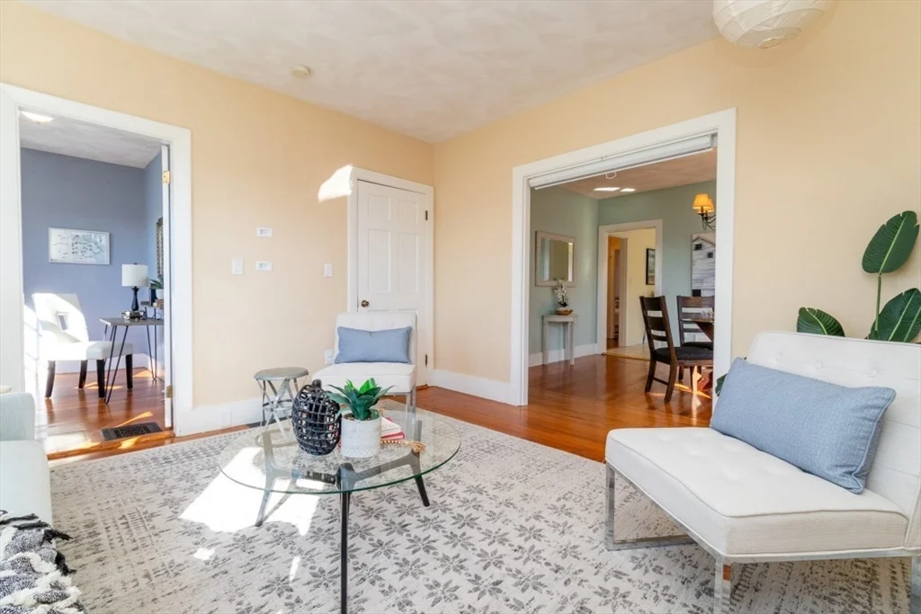 2 bed, 1 bath apartment for rent at 23 Wenham St Unit 2, Jamaica Plain — photo 4 of 35