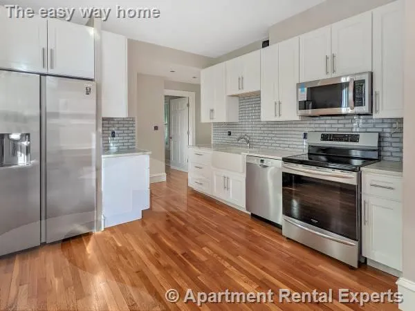 3 bed, 2 bath apartment for rent at 23 Wesley Park Unit 1, Union Square — photo 7 of 9