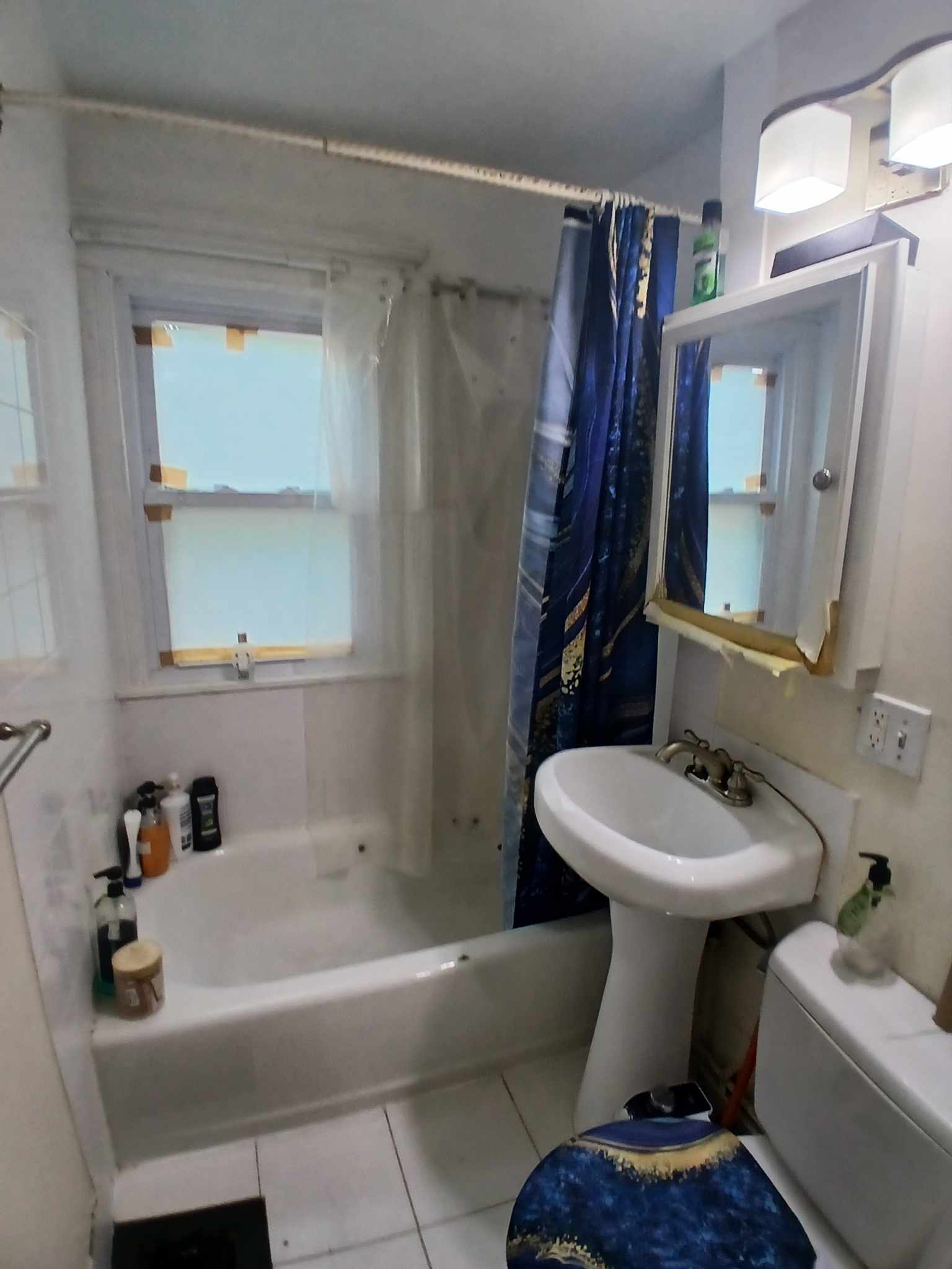 3 bed, 1 bath apartment for rent at 23 West Sorrento St Unit 1, Allston — photo 7 of 11
