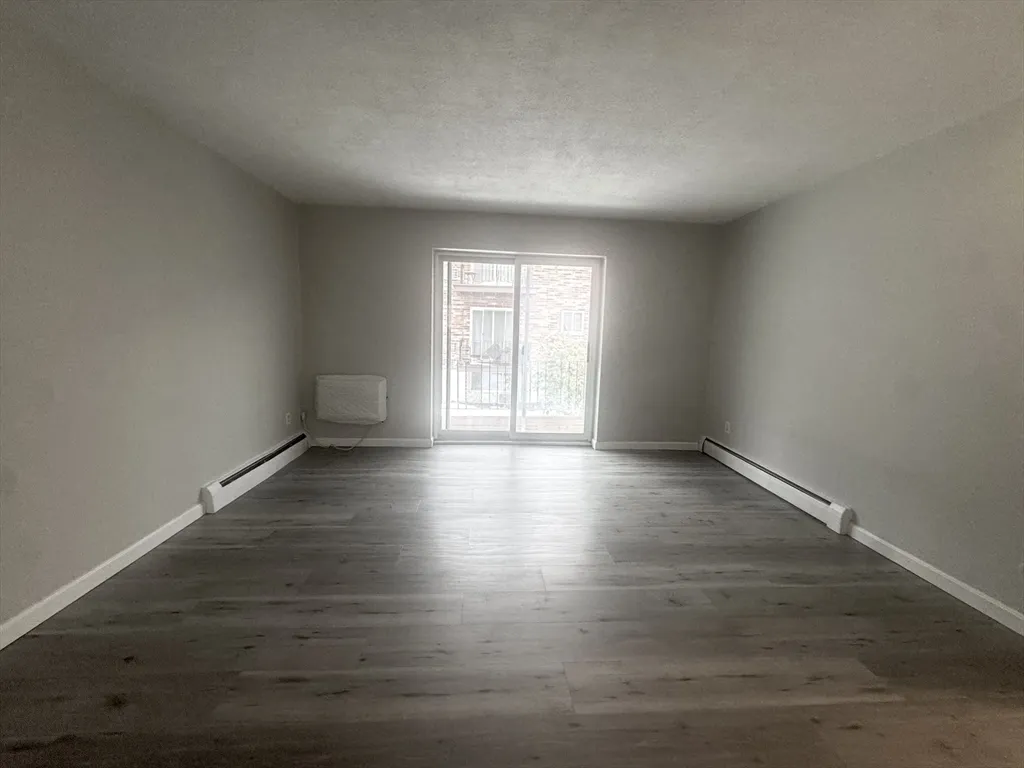 1 bed, 1 bath apartment for rent at 23 Westgate Rd Unit 4, Chestnut Hill — photo 4 of 18