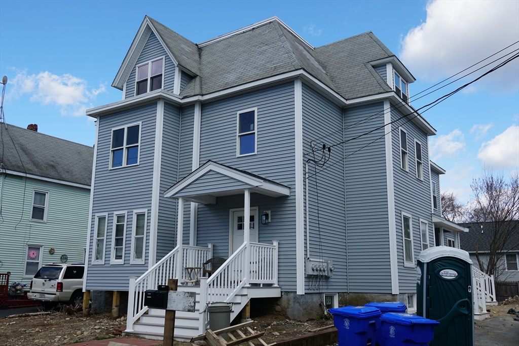 3 bed, 1 bath apartment for rent at 23 White St Unit 4, Taunton — photo 2 of 12