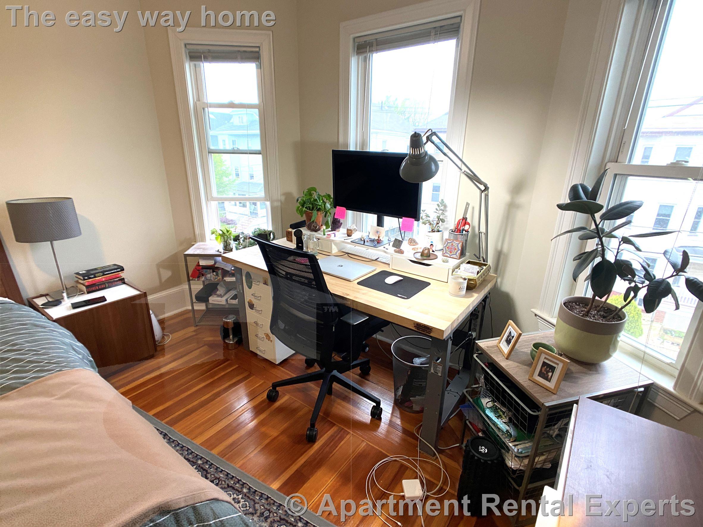 3 bed, 2 bath apartment for rent at 23 Willard Ave Unit 3, Tufts — photo 15 of 22