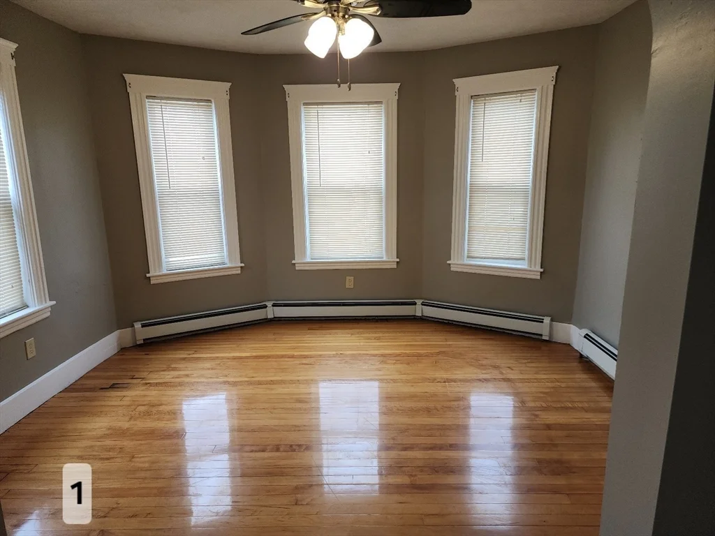 3 bed, 2 bath apartment for rent at 23 Windham St Unit 1, Worcester — photo 5 of 14