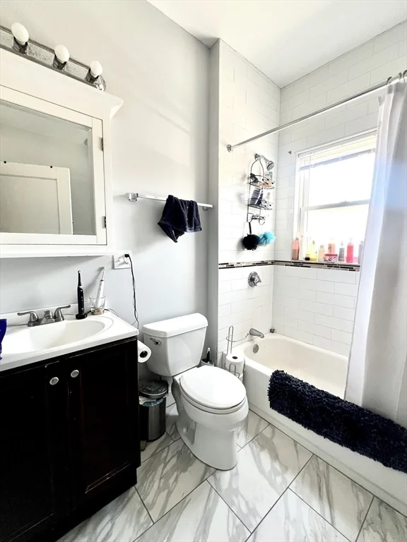 3 bed, 1 bath apartment for rent at 23 Winslow Rd Unit 2, North Brookline — photo 7 of 7