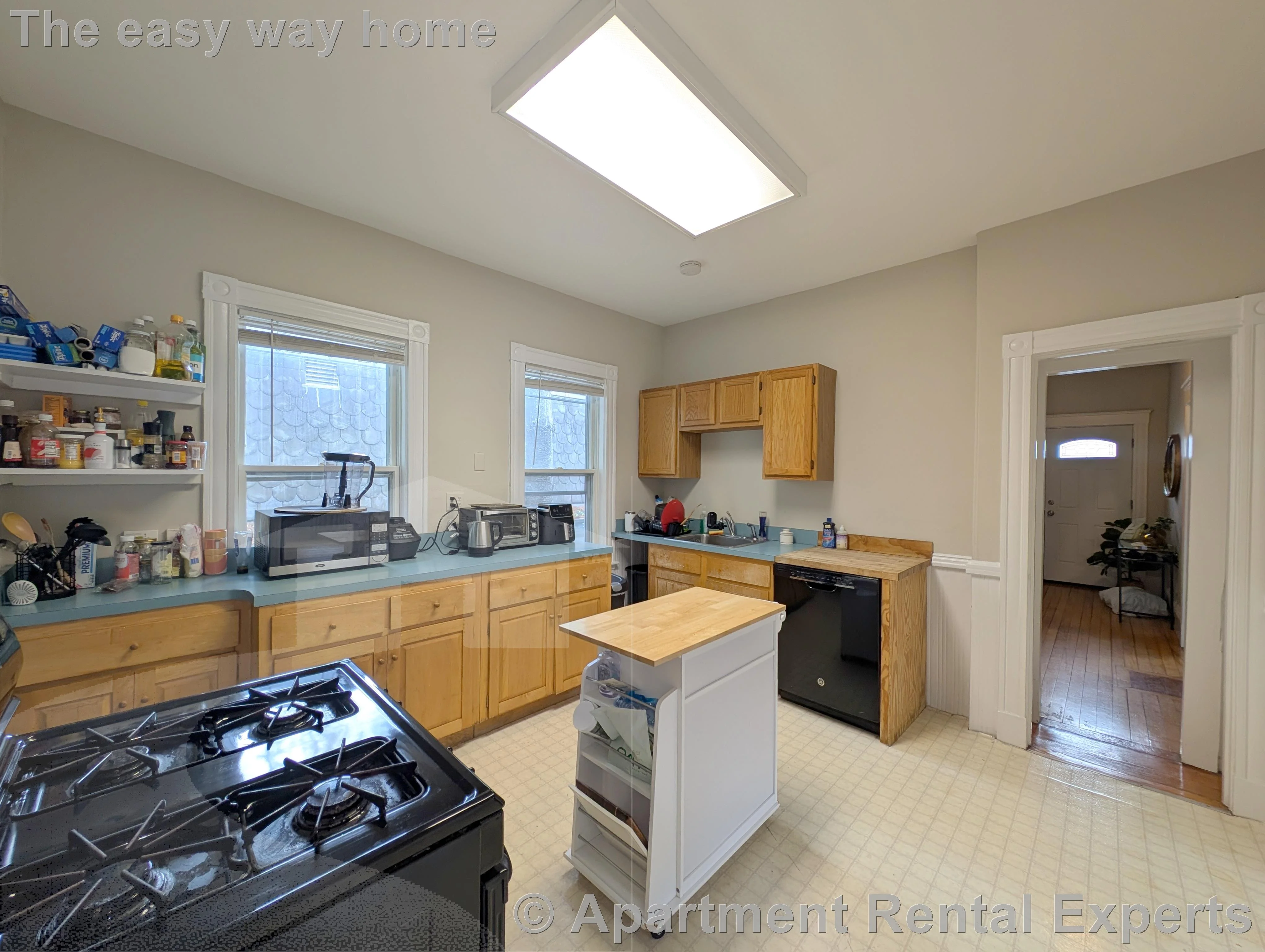 3 bed, 1 bath apartment for rent at 23 Winter St Unit 2, Davis Square — photo 7 of 21
