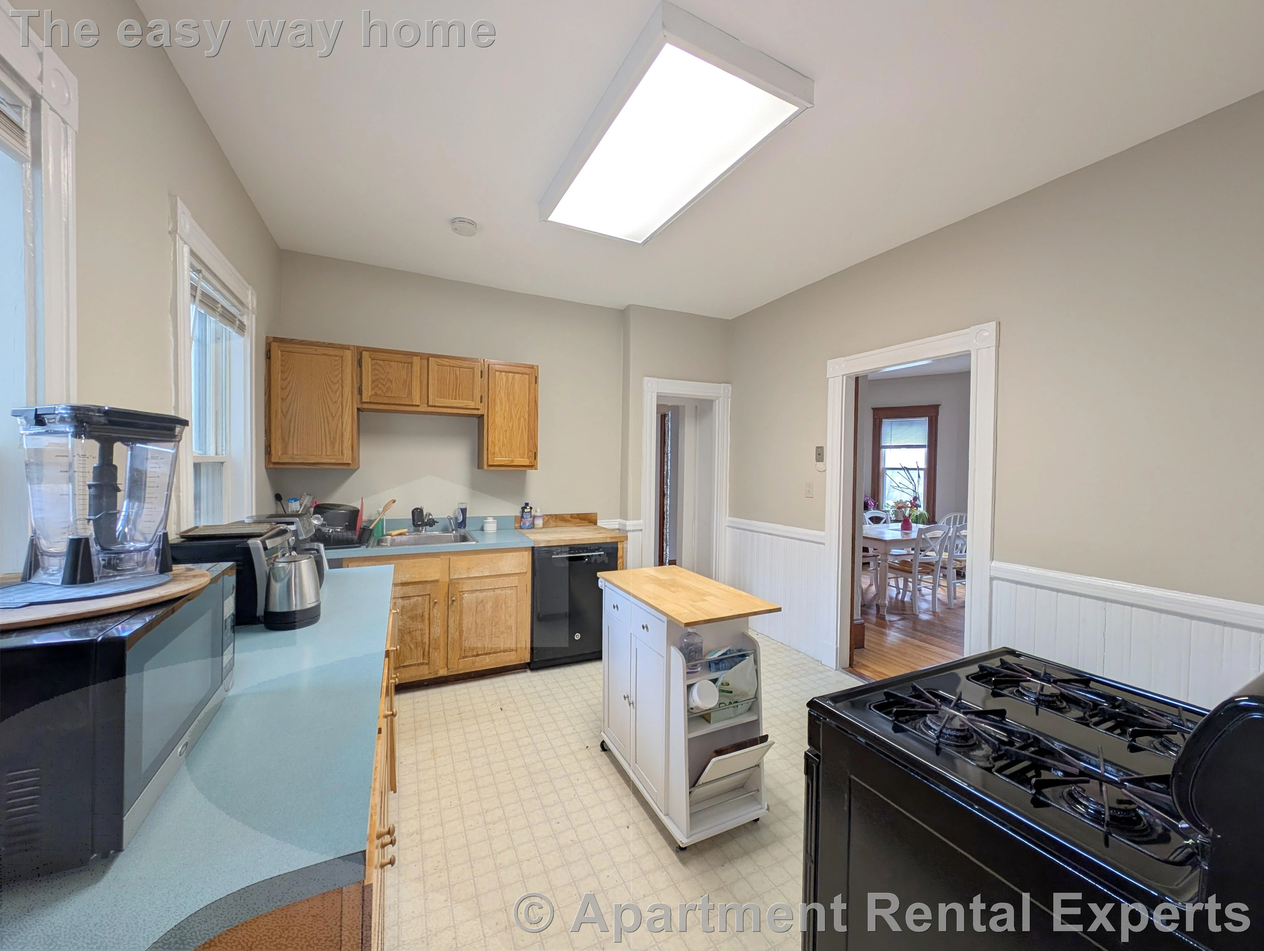 3 bed, 1 bath apartment for rent at 23 Winter St Unit 2, Davis Square — photo 9 of 21