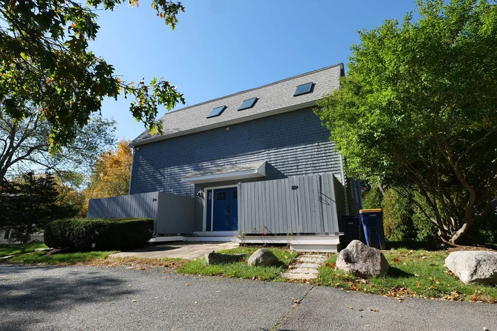 1 bed, 2 bath apartment for rent at 23 Winter St Unit B, Norwell — photo 38 of 42