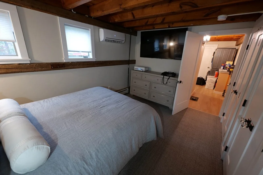 1 bed, 2 bath apartment for rent at 23 Winter St Unit B, Norwell — photo 3 of 42
