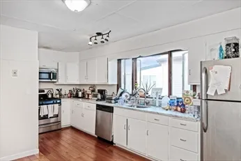 5 bed, 1 bath apartment for rent at 23 Wisconsin Ave Unit 2, East Somerville — photo 15 of 18