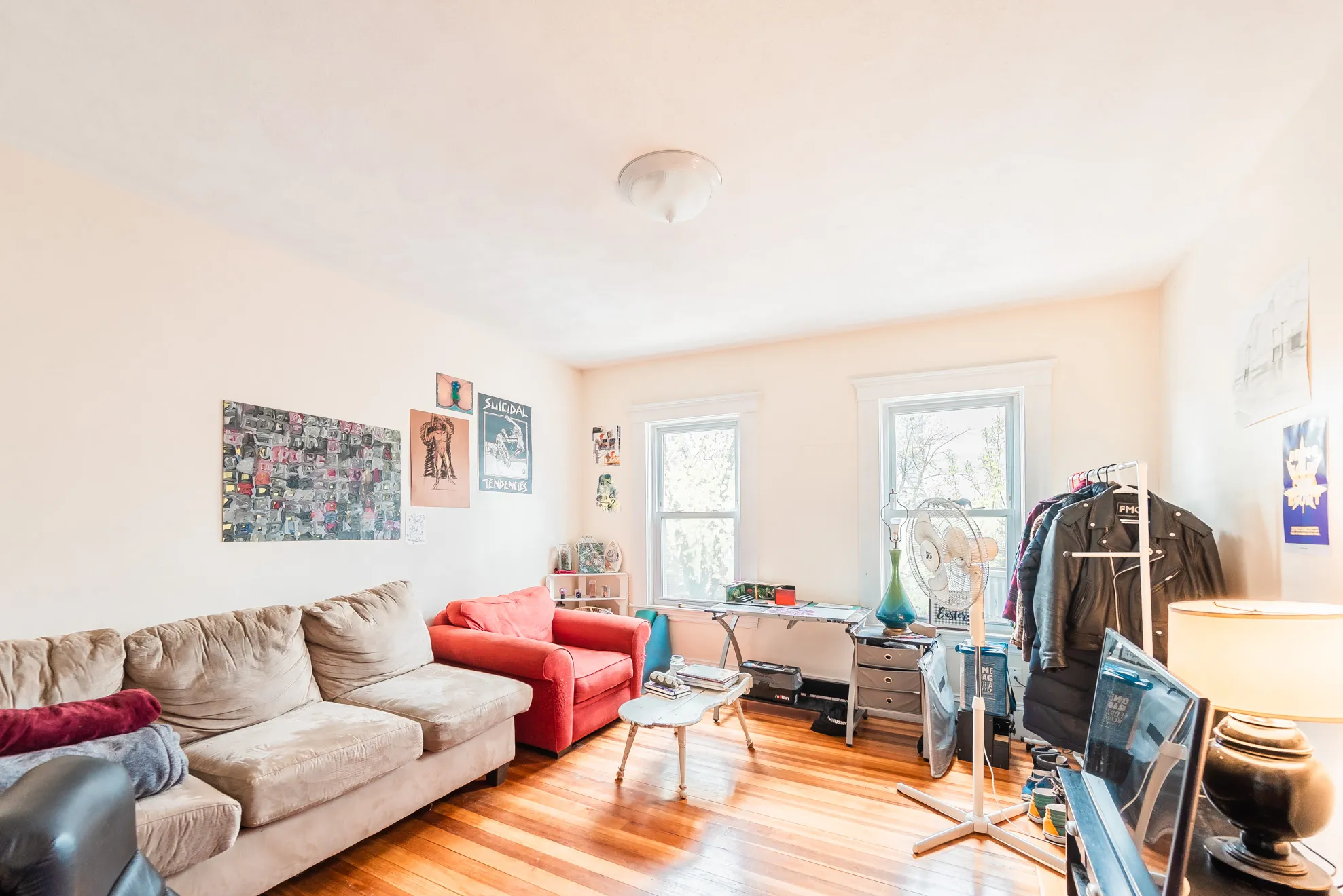 5 bed, 1 bath apartment for rent at 23 Wisconsin Ave Unit 2, East Somerville — photo 2 of 18