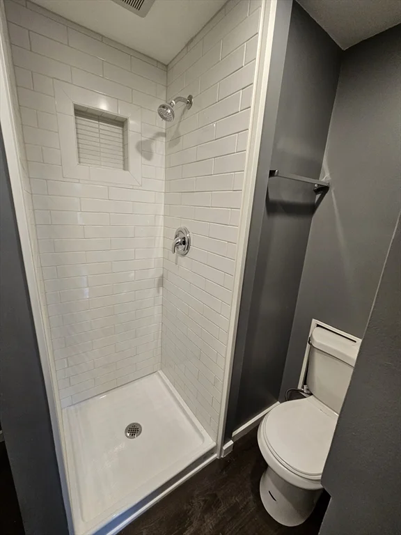 2 bed, 1 bath apartment for rent at 23 Woodward St Unit 2, South Boston — photo 3 of 8