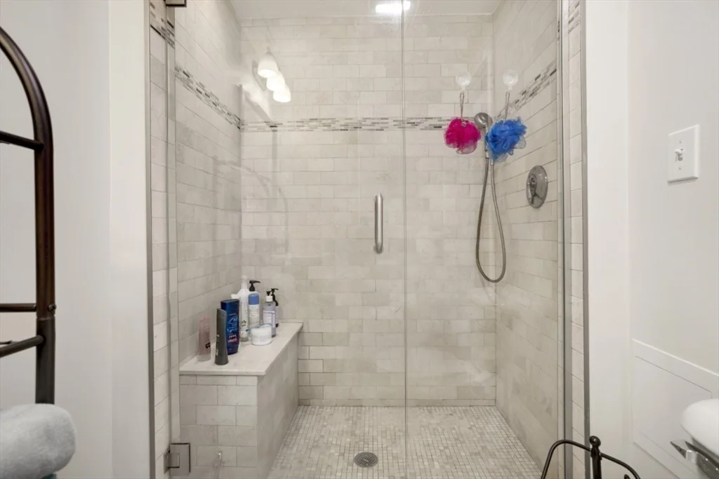 2 bed, 1 bath apartment for rent at 23 Woodward St Unit 3, South Boston — photo 17 of 21
