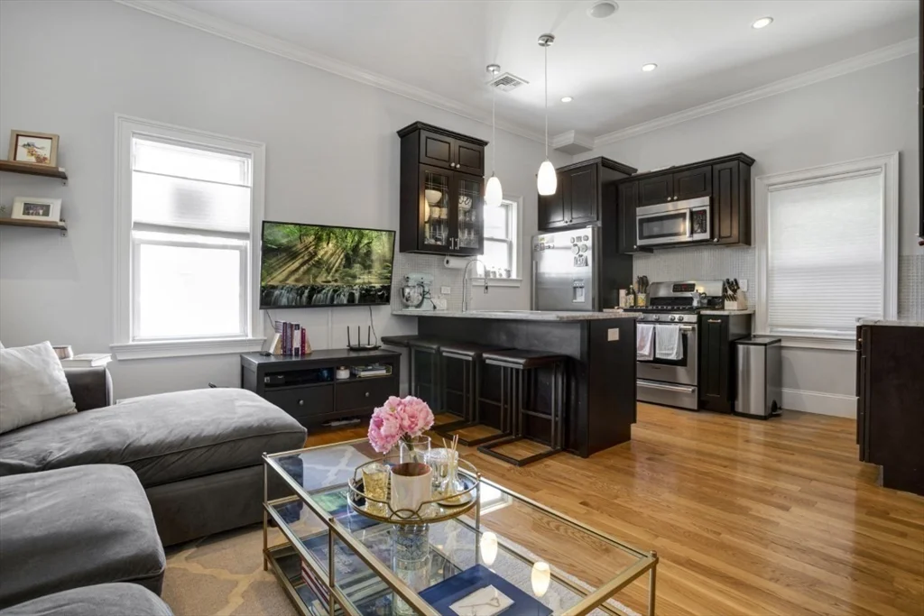 2 bed, 1 bath apartment for rent at 23 Woodward St Unit 3, South Boston — photo 3 of 21