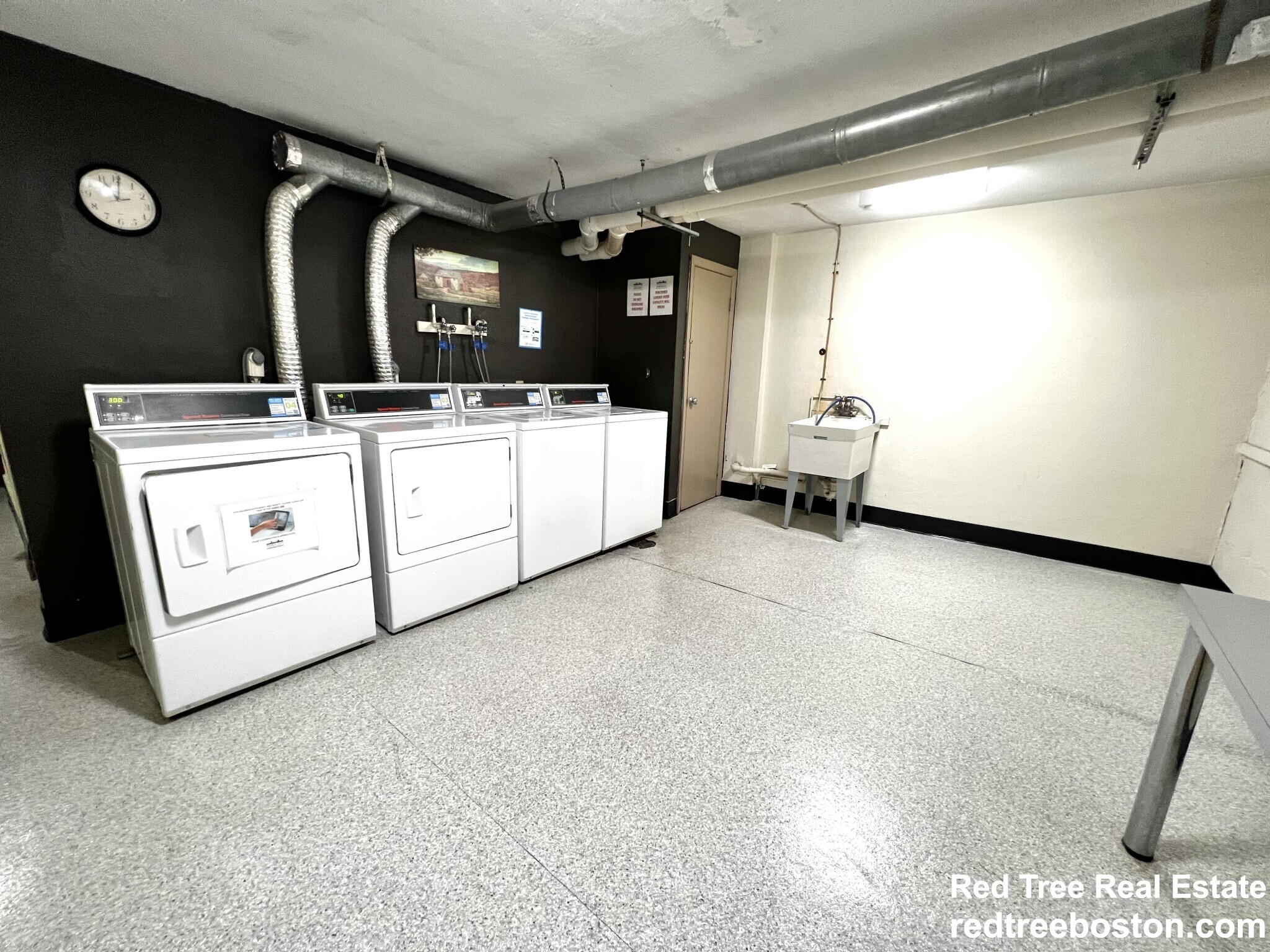 Studio bed, 1 bath apartment for rent at 230 Babcock St Unit 1F, North Brookline — photo 4 of 4