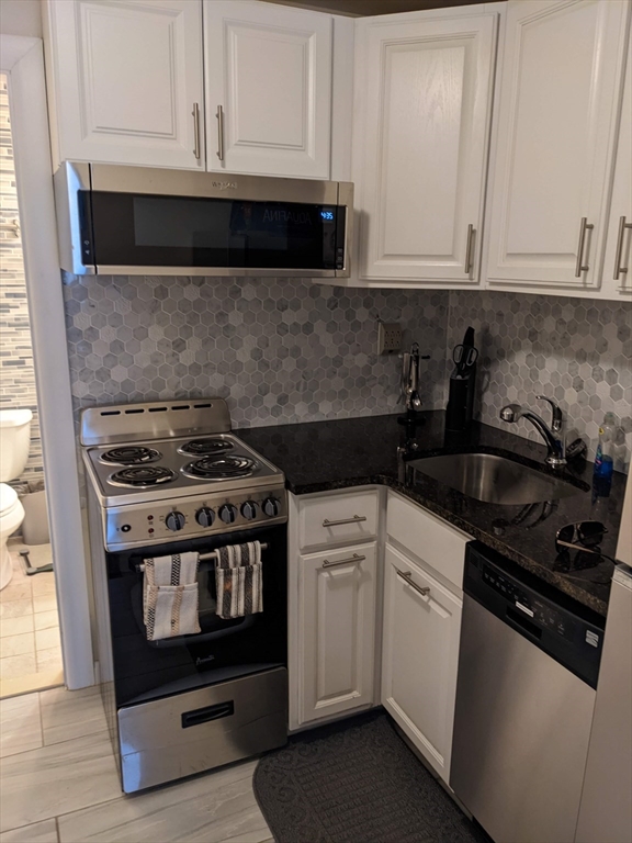 1 bed, 1 bath apartment for rent at 230 Beacon Unit 1, Back Bay — photo 8 of 9