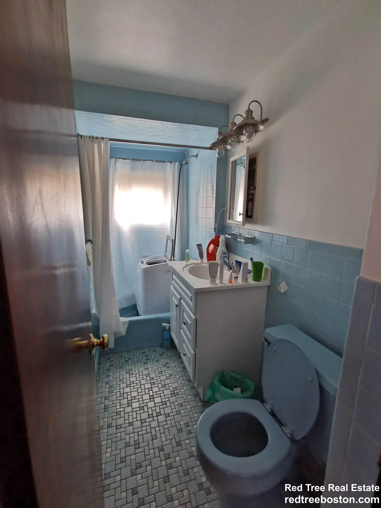 3 bed, 2 bath apartment for rent at 230 Brookline St Unit 3, Cambridgeport — photo 7 of 12