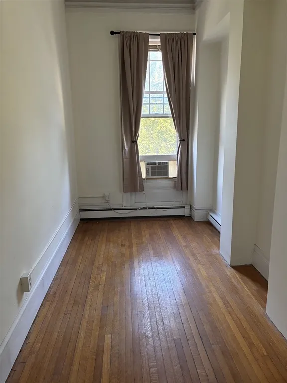 3 bed, 2 bath apartment for rent at 230 Commonwealth Ave Unit 5, Back Bay — photo 13 of 14