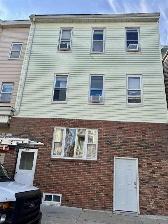 2 bed, 1 bath apartment for rent at 230 Havre St Unit 2, East Boston — photo 11 of 11