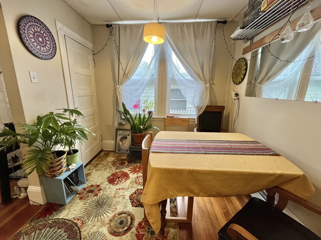 2 bed, 1 bath apartment for rent at 230 Hurley St Unit 3, East Cambridge — photo 5 of 14