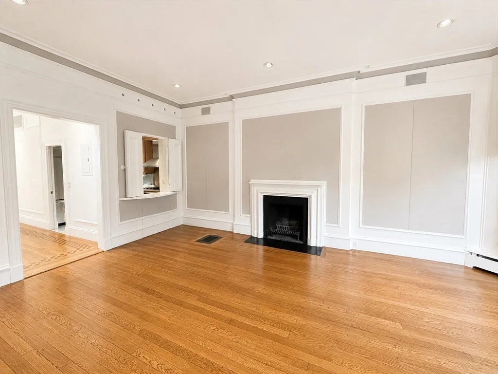 2 bed, 2 bath apartment for rent at 230 Marlborough St Unit 2, Back Bay — photo 7 of 21