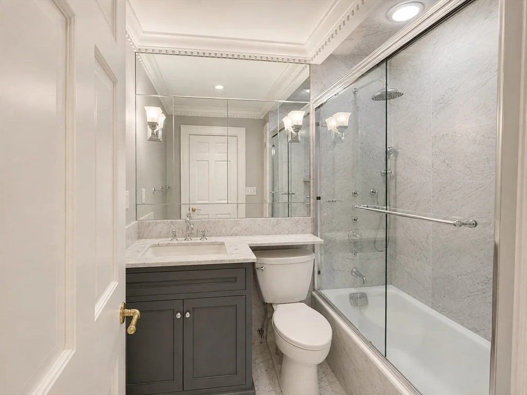 2 bed, 2 bath apartment for rent at 230 Marlborough St Unit 2, Back Bay — photo 13 of 21