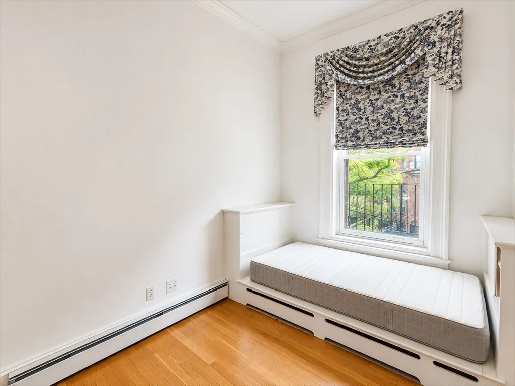 2 bed, 2 bath apartment for rent at 230 Marlborough St Unit 2, Back Bay — photo 15 of 21