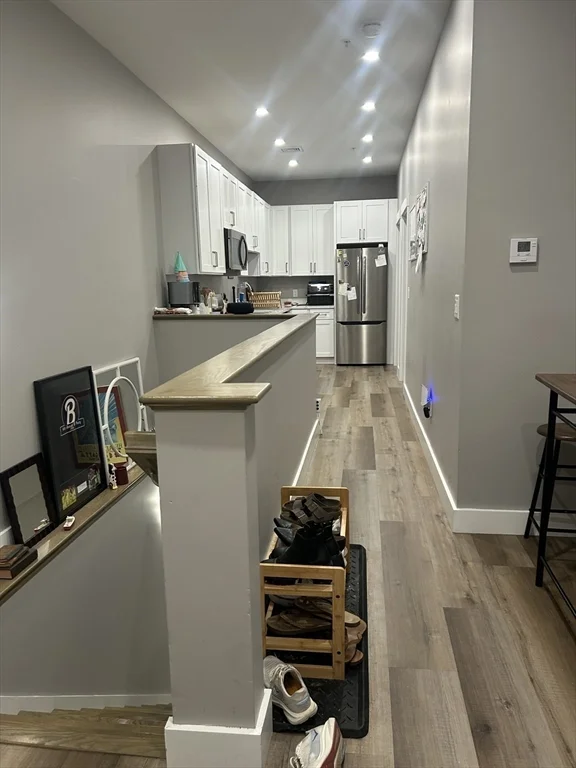 4 bed, 2 bath apartment for rent at 230 Silver St Unit 1, South Boston — photo 3 of 15