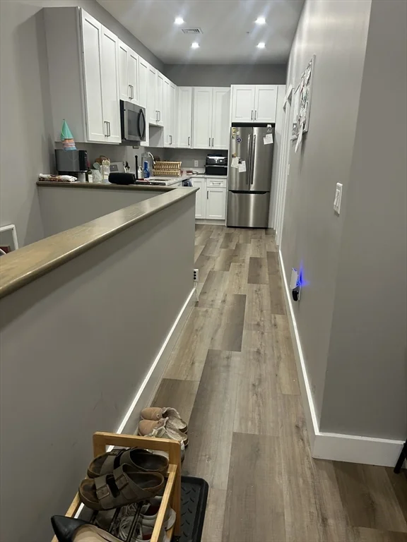 4 bed, 2 bath apartment for rent at 230 Silver St Unit 1, South Boston — photo 6 of 15