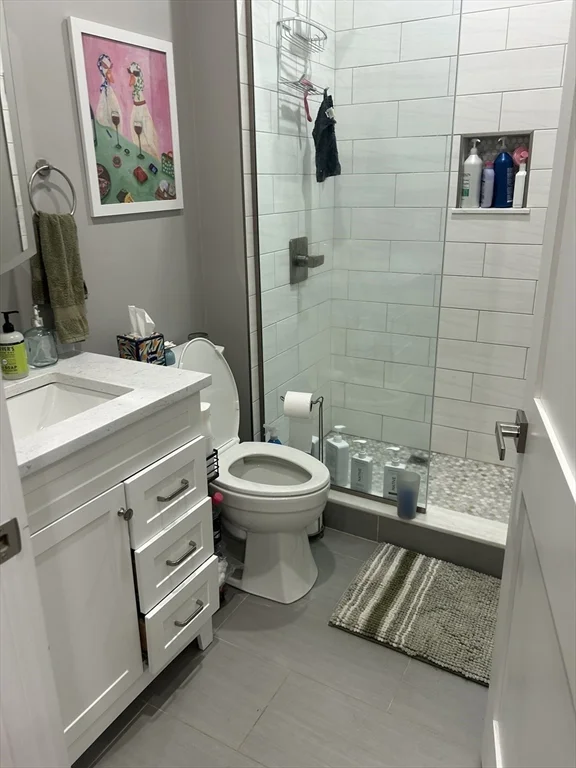 4 bed, 2 bath apartment for rent at 230 Silver St Unit 1, South Boston — photo 8 of 15