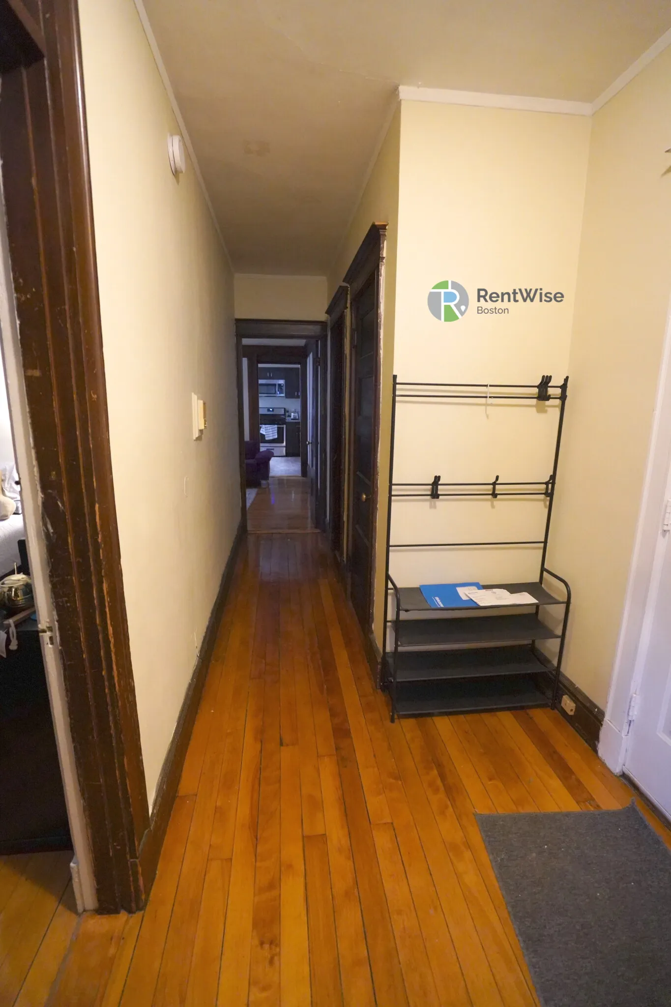3 bed, 1 bath apartment for rent at 230 South St Unit 3, Jamaica Plain — photo 11 of 16