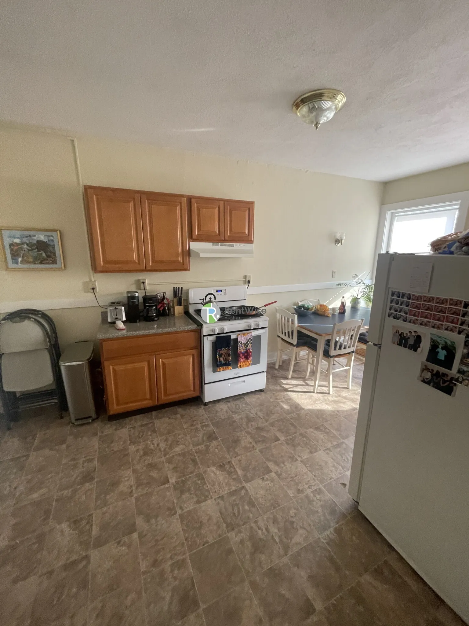 3 bed, 1 bath apartment for rent at 230 South St Unit 8, Jamaica Plain — photo 7 of 13