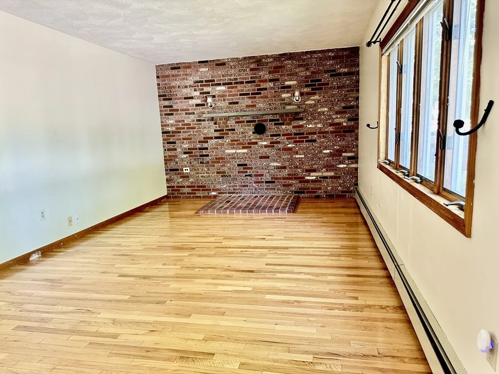 2 bed, 2 bath apartment for rent at 230 Summer St Unit 230, Watertown — photo 3 of 6