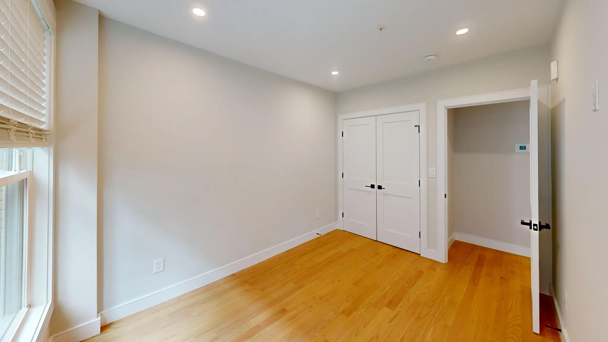 4 bed, 2 bath apartment for rent at 230 Tremont St Unit 2, Boston Downtown — photo 4 of 15