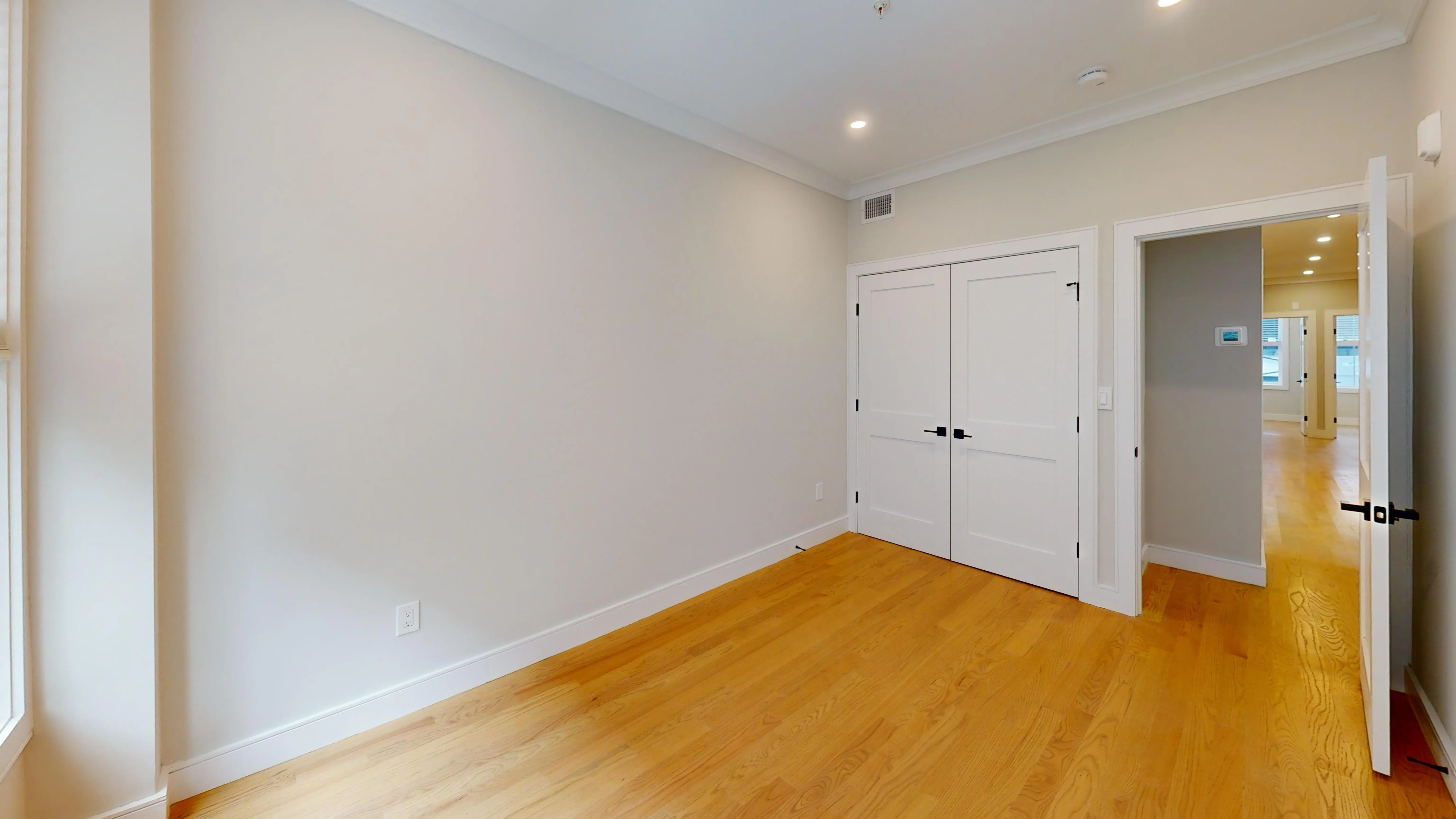 4 bed, 2 bath apartment for rent at 230 Tremont St Unit 3, Boston Downtown — photo 9 of 15