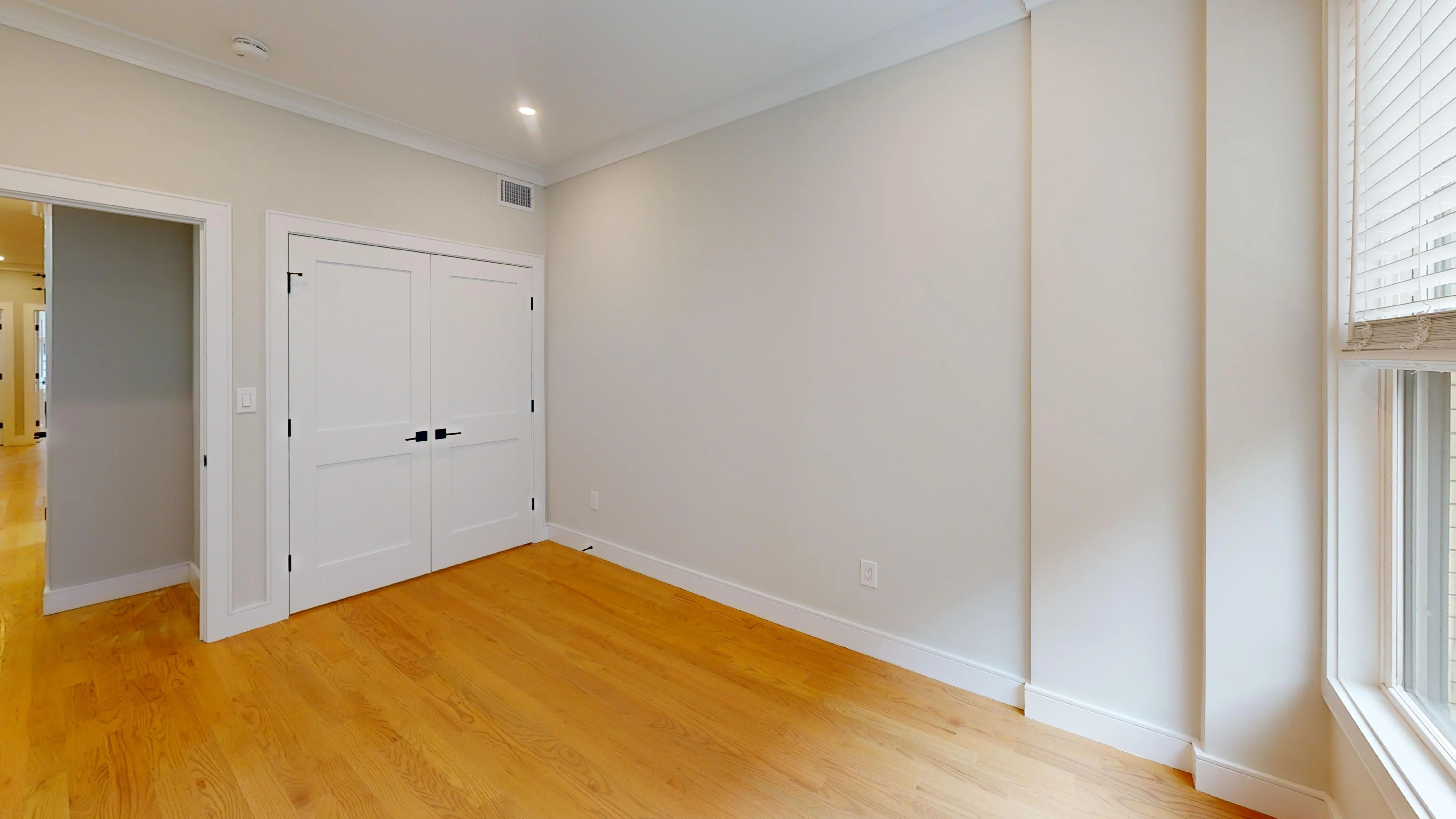 4 bed, 2 bath apartment for rent at 230 Tremont St Unit 3, Boston Downtown — photo 13 of 15
