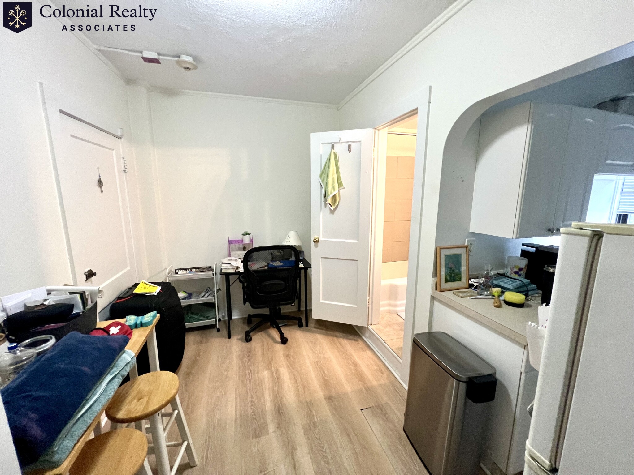 Studio bed, 1 bath apartment for rent at 230 Walnut St Unit 1A, Newtonville — photo 8 of 27