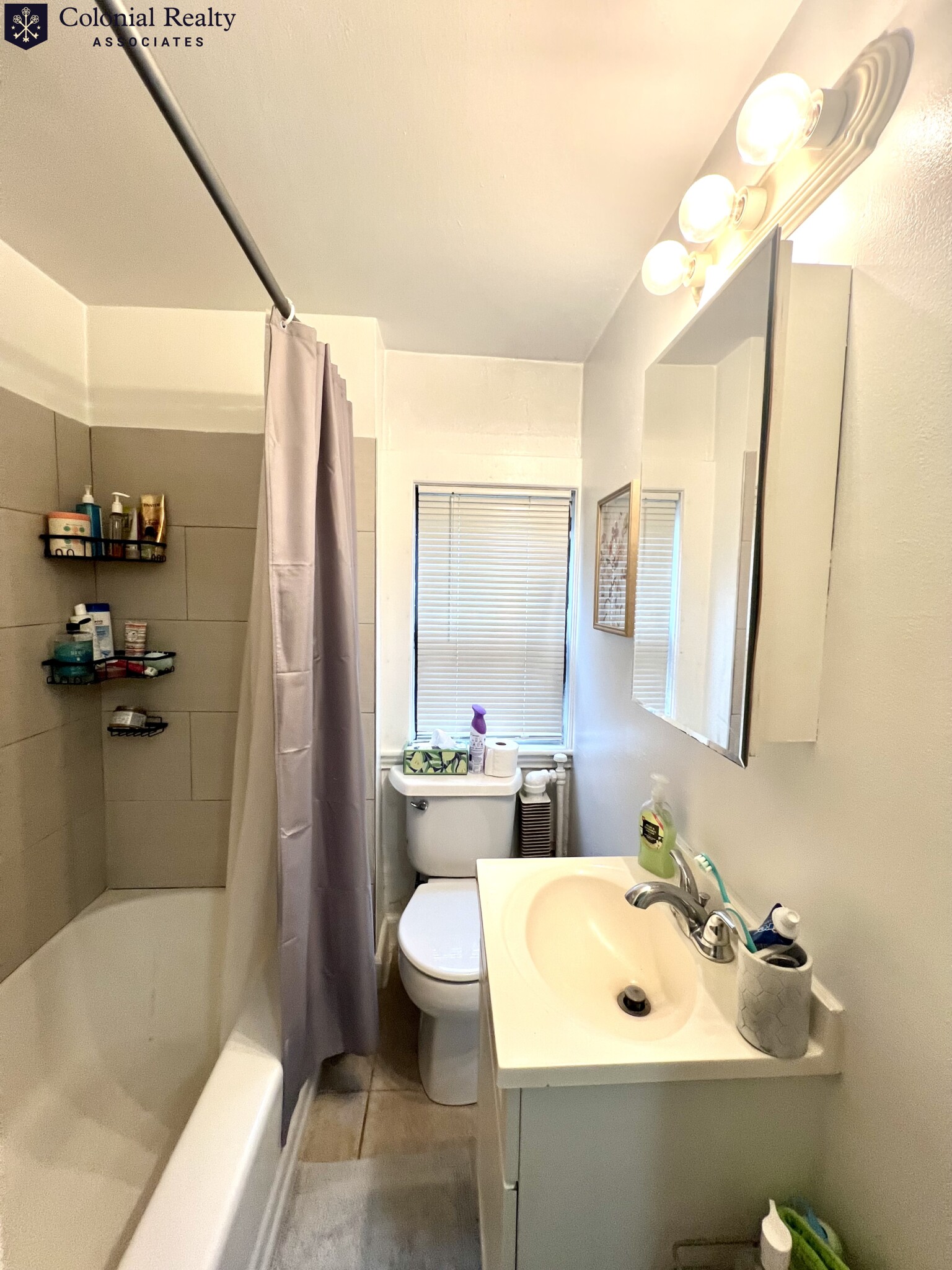 Studio bed, 1 bath apartment for rent at 230 Walnut St Unit 1A, Newtonville — photo 13 of 27