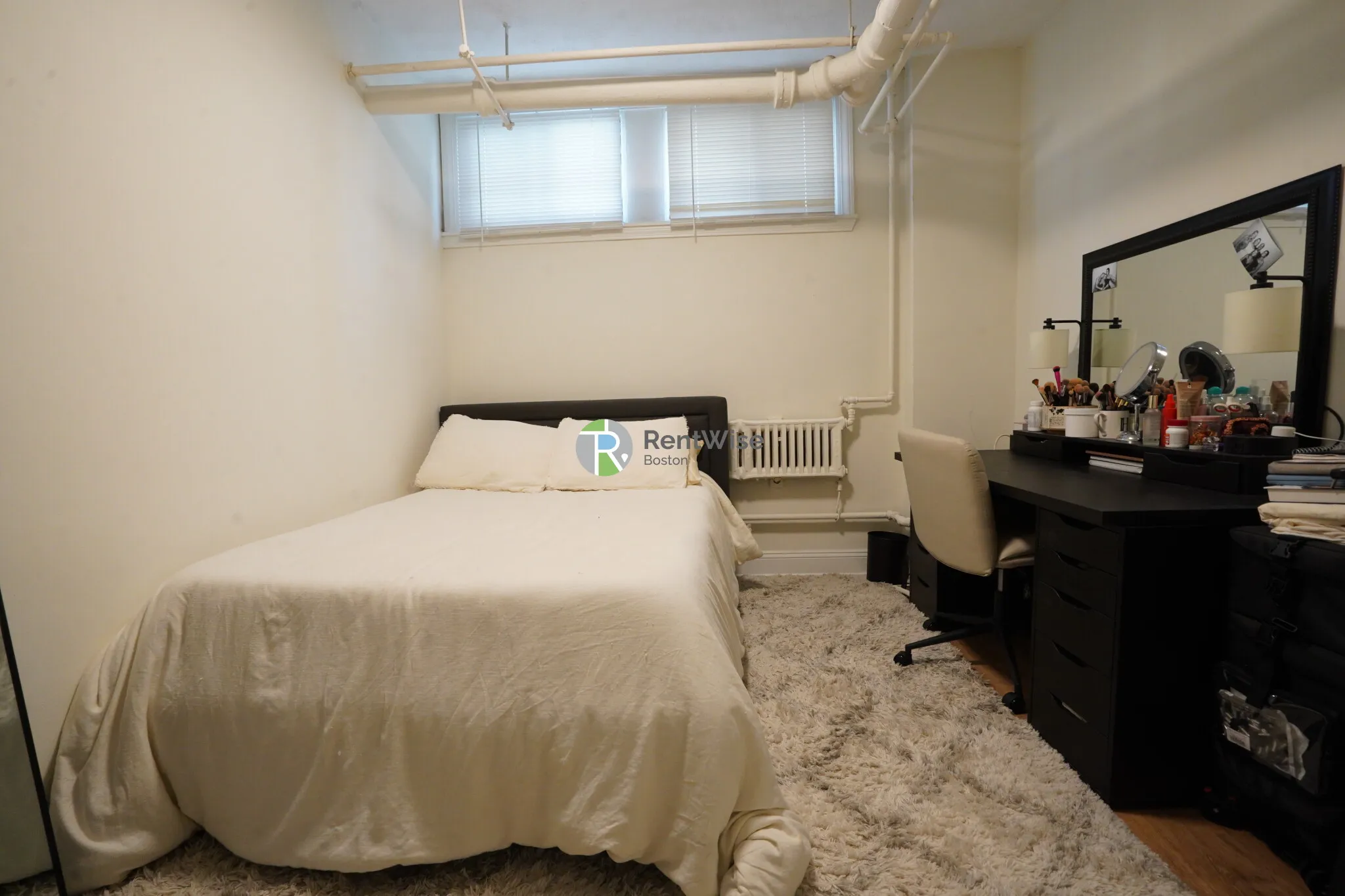 2 bed, 1 bath apartment for rent at 230 Walnut St Unit 20A, Newtonville — photo 4 of 20