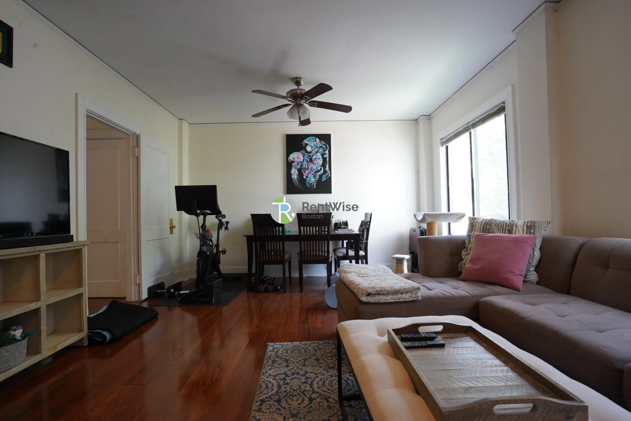 1.5 bed, 1 bath apartment for rent at 230 Walnut St Unit 21-1, Newtonville — photo 2 of 22