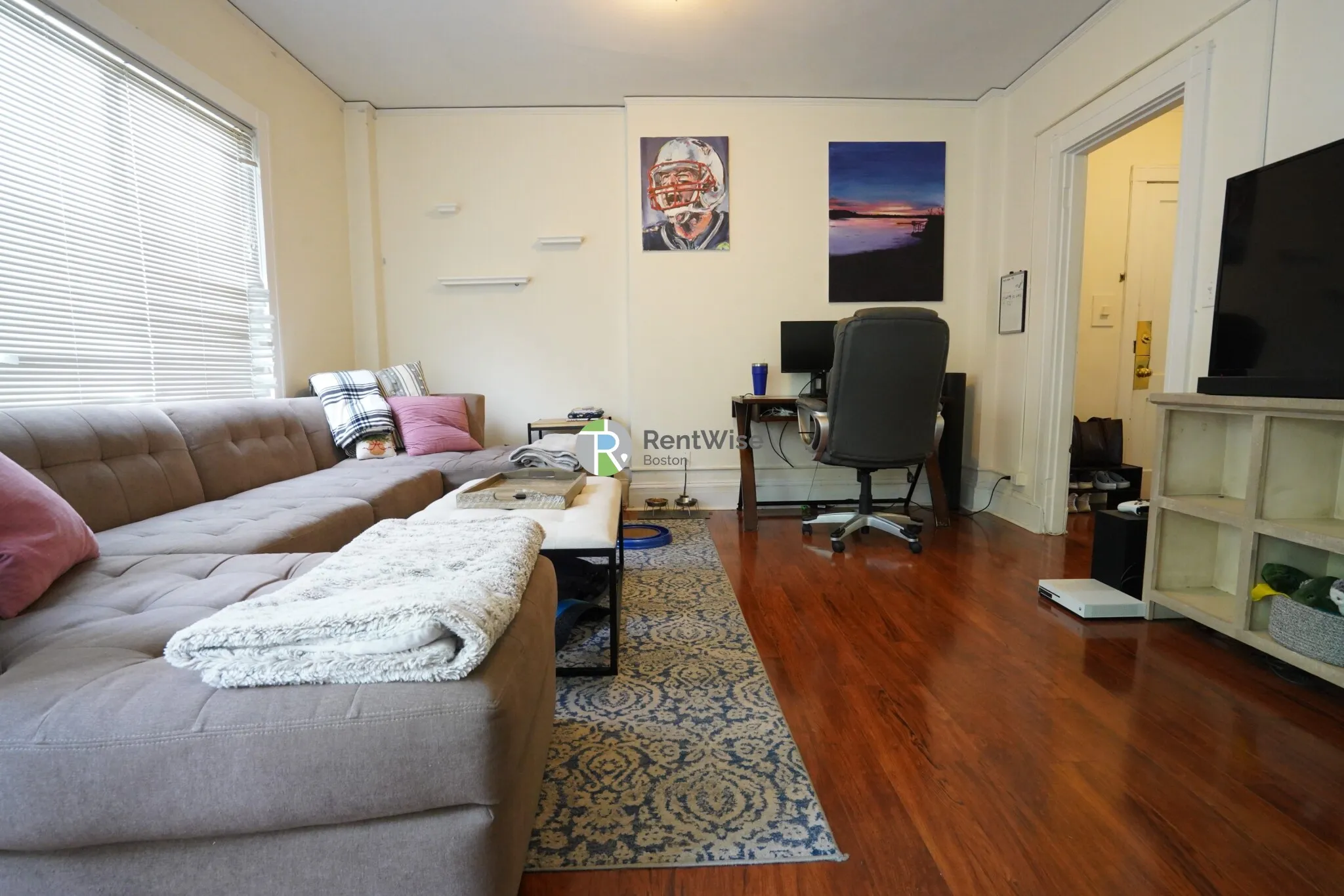 1.5 bed, 1 bath apartment for rent at 230 Walnut St Unit 21-1, Newtonville — photo 3 of 22
