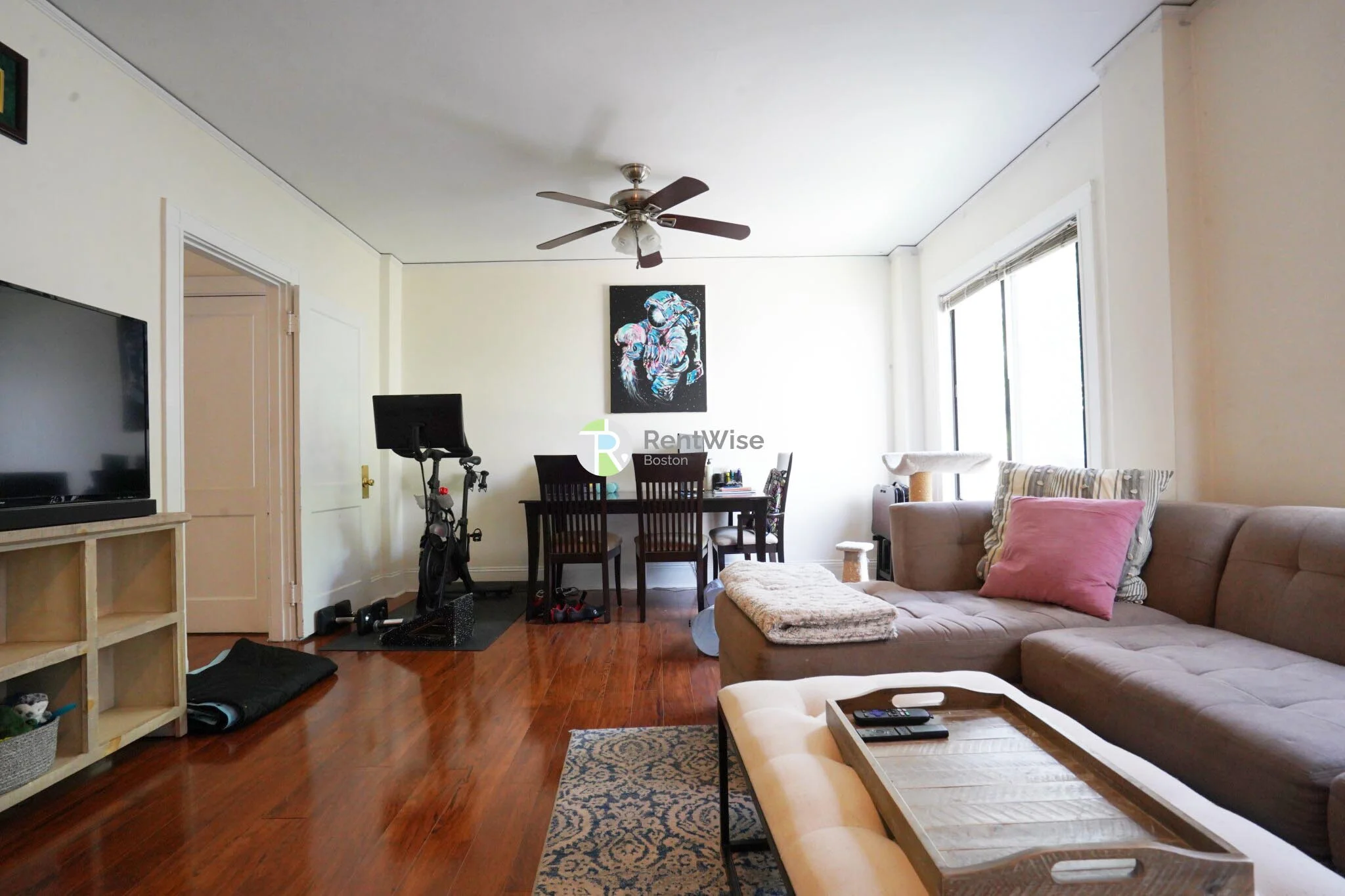 1 bed, 1 bath apartment for rent at 230 Walnut St Unit 21, Newtonville — photo 2 of 23