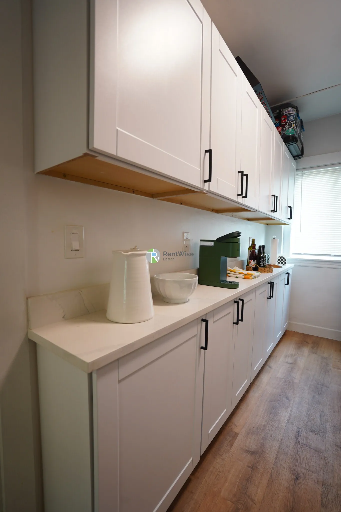 2 bed, 1 bath apartment for rent at 230 Walnut St Unit 24, Newtonville — photo 8 of 26