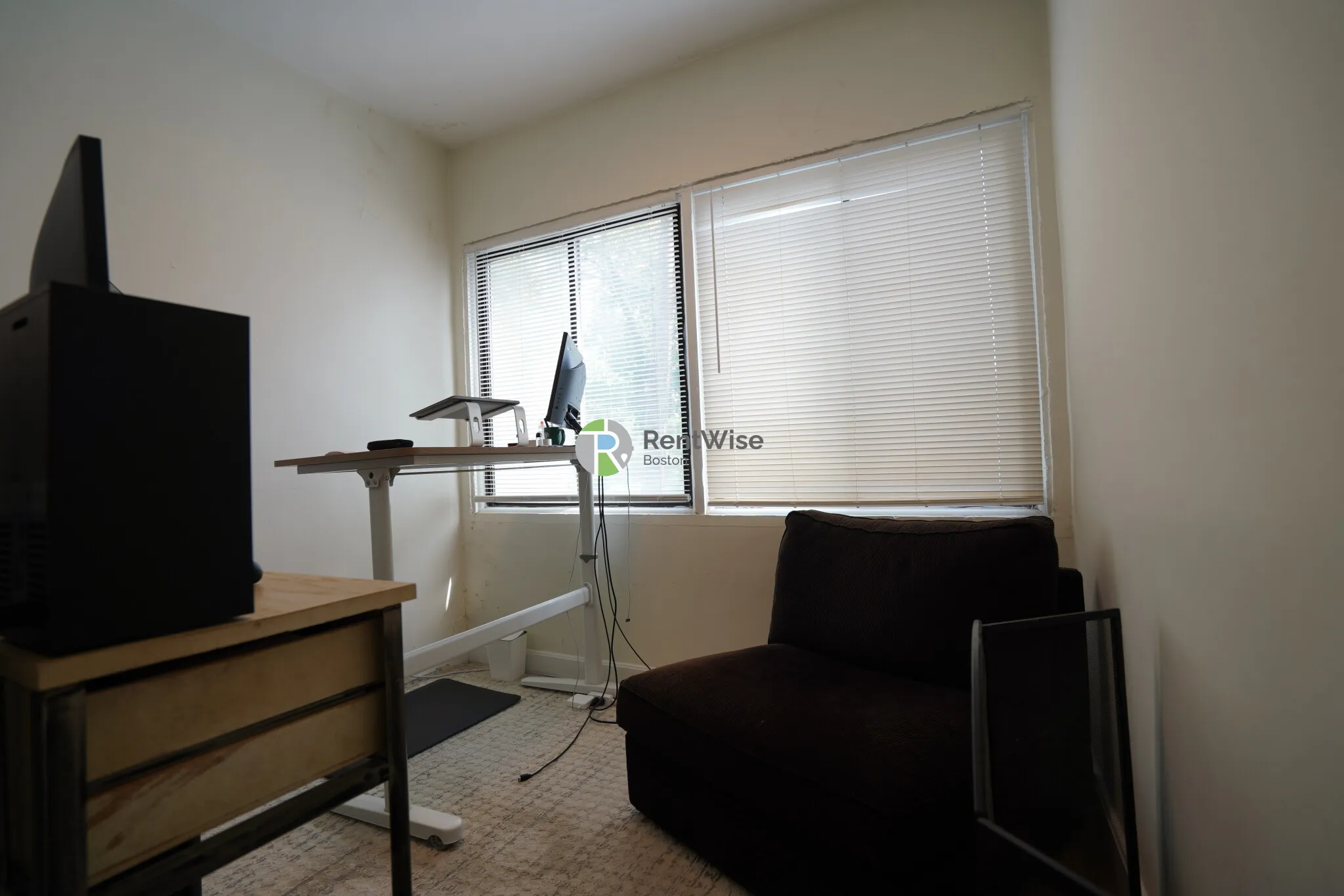 2 bed, 1 bath apartment for rent at 230 Walnut St Unit 24, Newtonville — photo 20 of 26