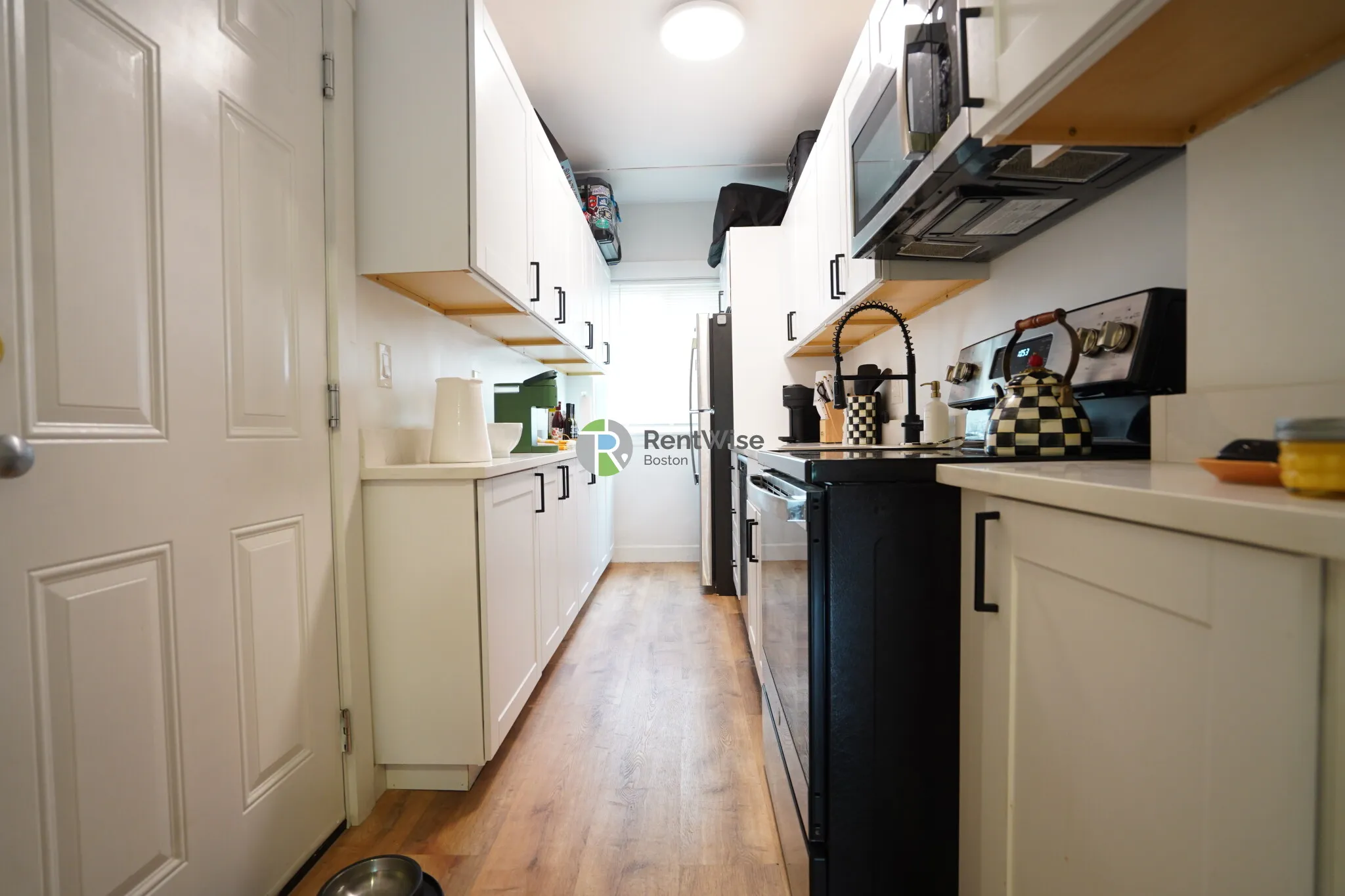 2 bed, 1 bath apartment for rent at 230 Walnut St Unit 24, Newtonville — photo 6 of 26