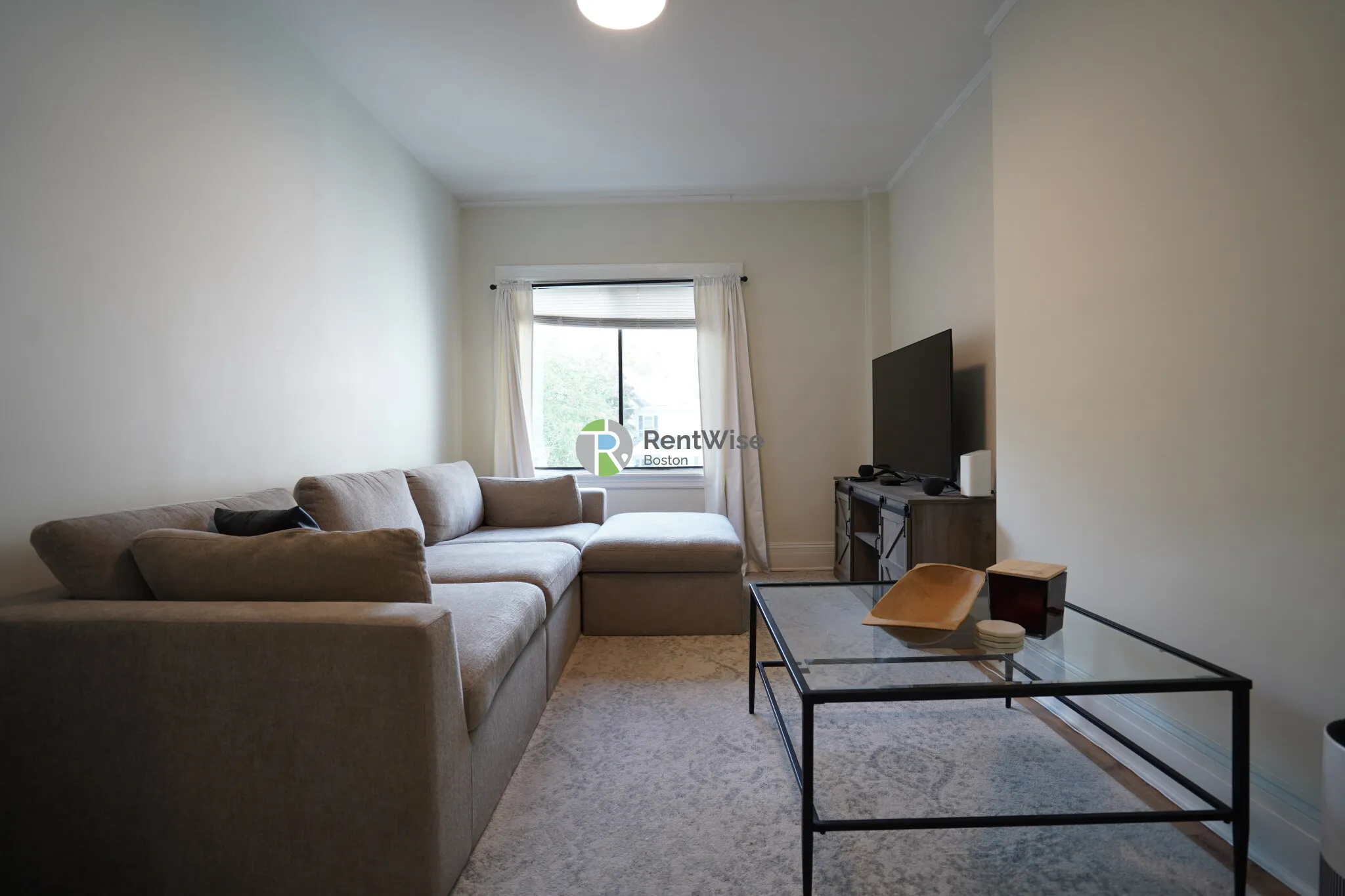 2 bed, 1 bath apartment for rent at 230 Walnut St Unit 24, Newtonville — photo 2 of 26