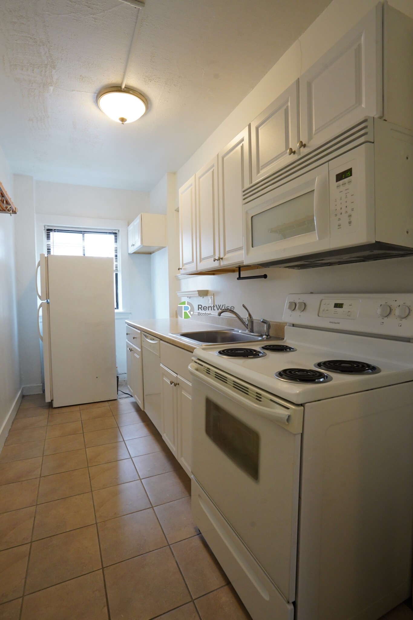 1 bed, 1 bath apartment for rent at 230 Walnut St Unit 27, Newtonville — photo 7 of 21