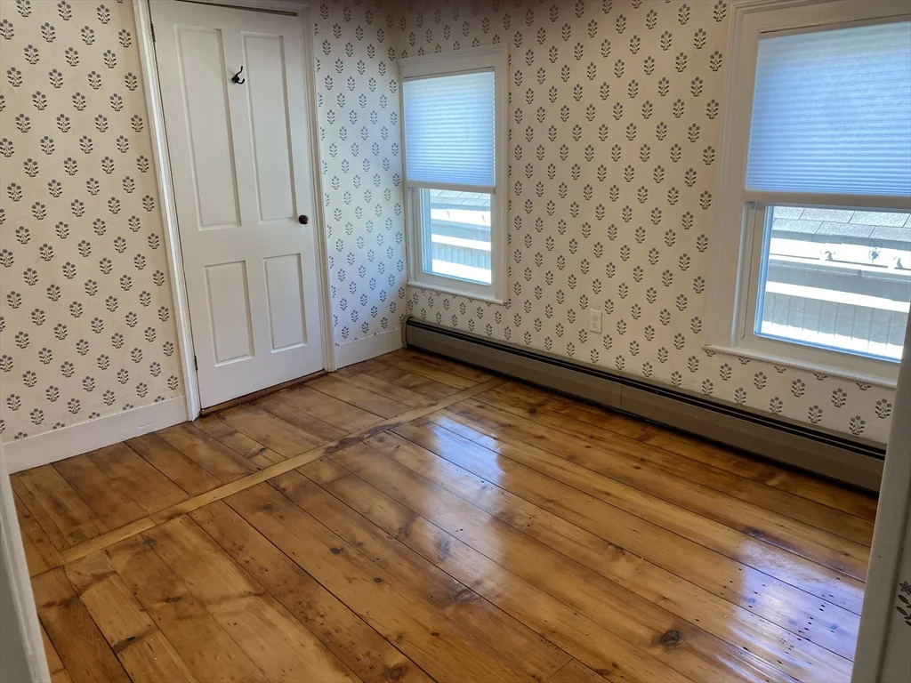 3 bed, 1 bath apartment for rent at 230 West Fifth St Unit 2, South Boston — photo 9 of 17