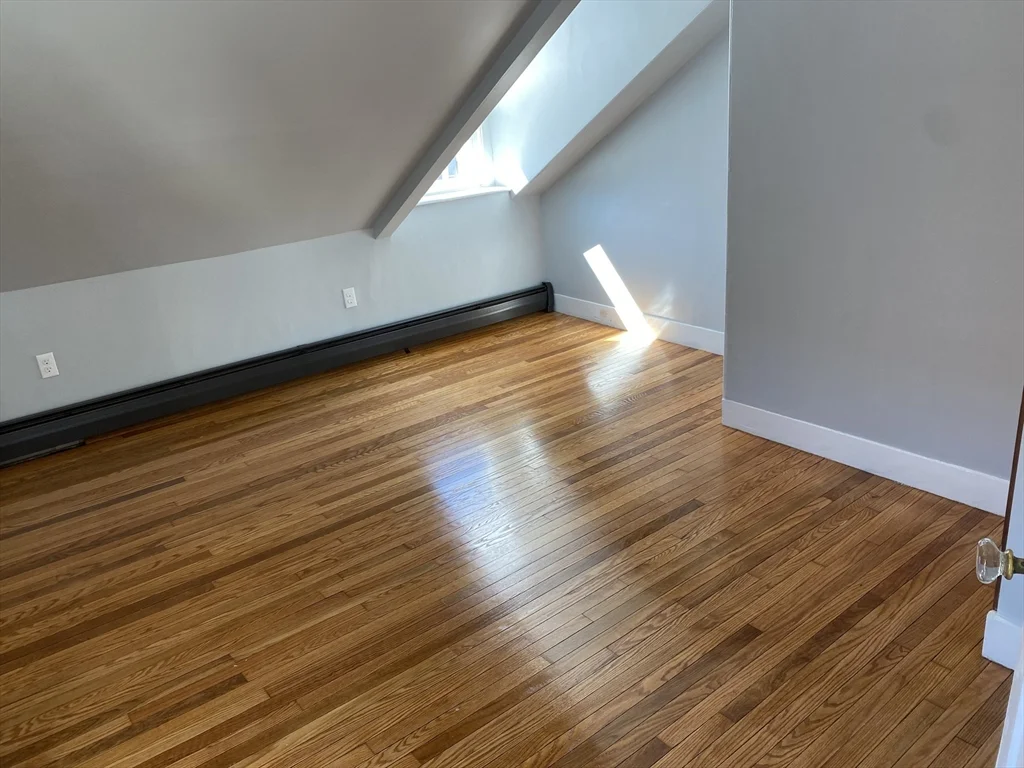 3 bed, 1 bath apartment for rent at 230 West Fifth St Unit 2, South Boston — photo 14 of 17