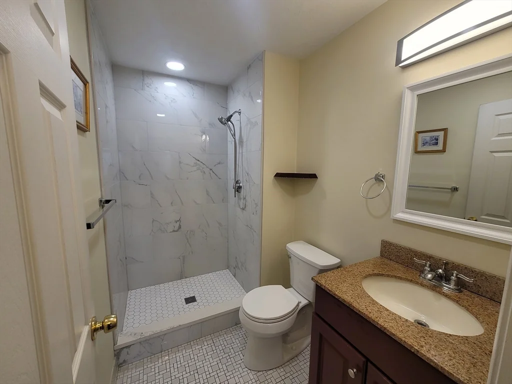 2 bed, 2 bath apartment for rent at 230 Willard St Unit 210, Quincy — photo 19 of 24
